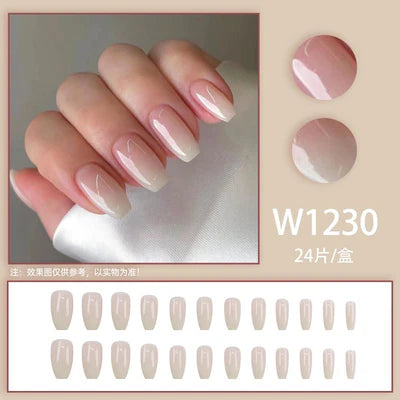 Cloudy 24Pcs Nails Set