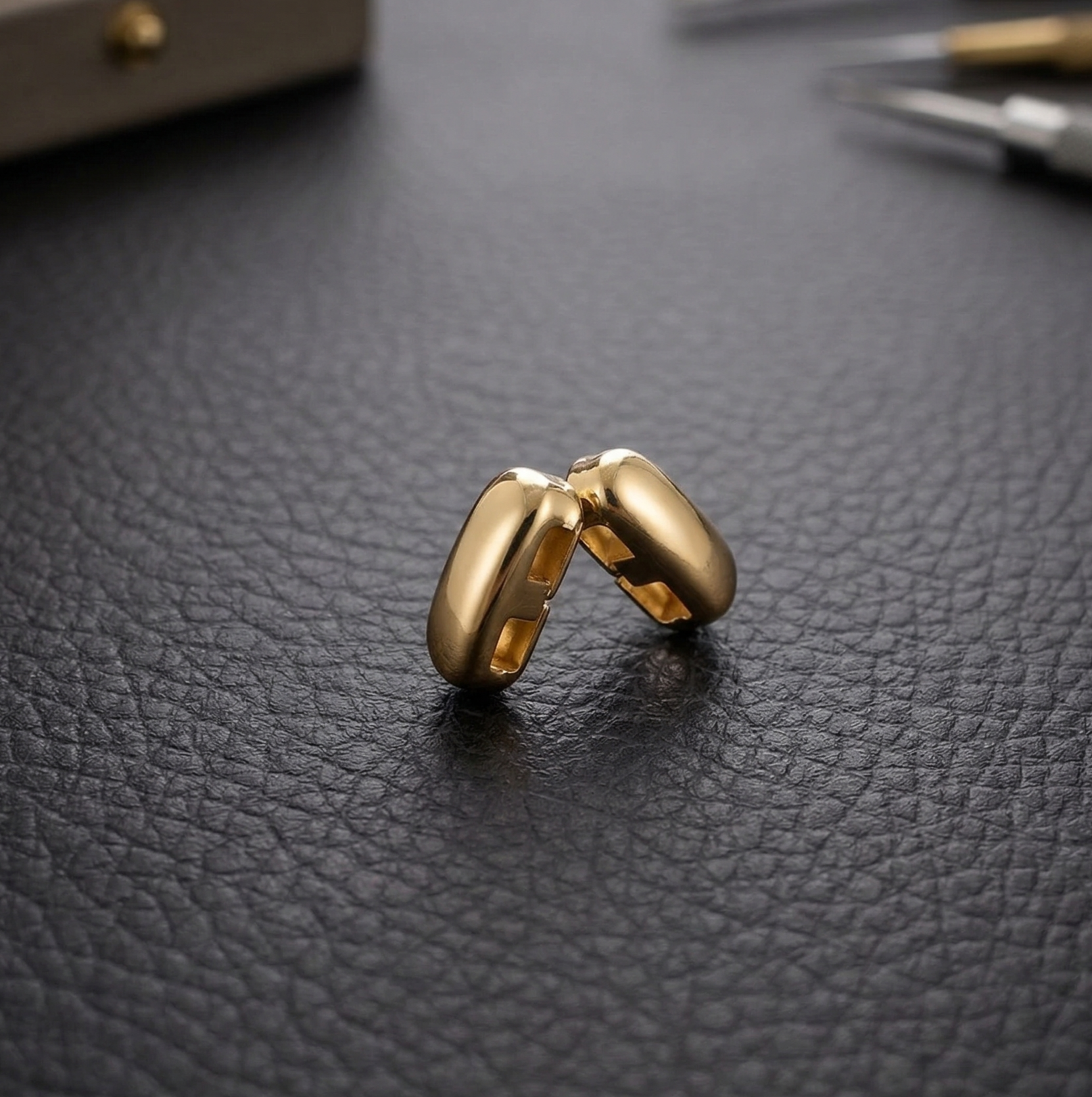 Minimal Gold Huggie Hoop Earrings