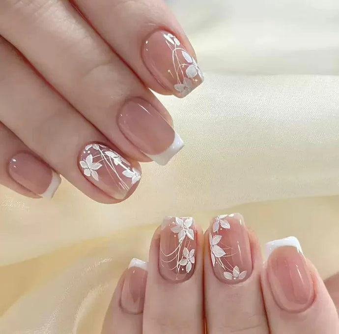 Opal Charm 24Pcs Nail Set